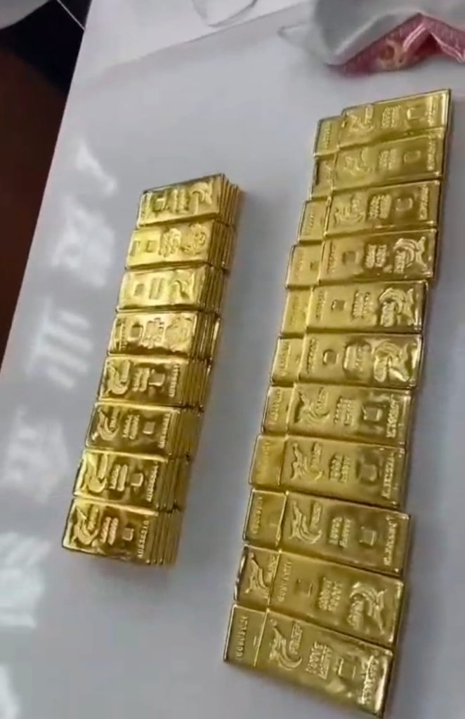 Premium Gold Stock