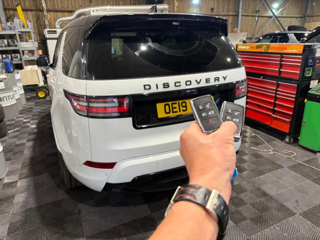 Land Rover Discovery — Key Job