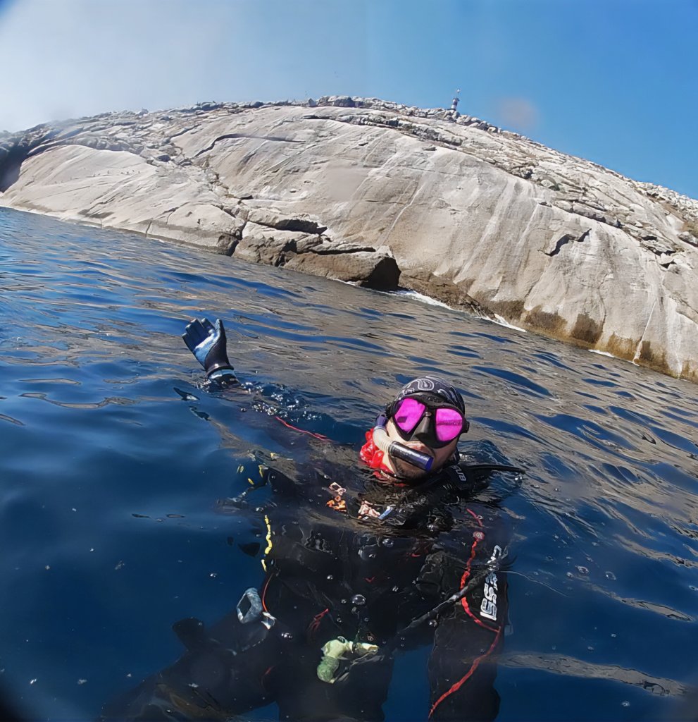 Saída para mergulho na Laje de Santos com a Walvee Dives