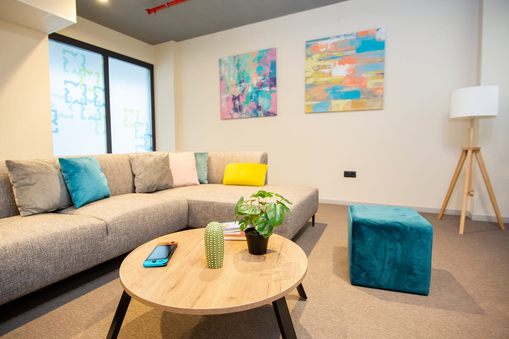 Cluster Room 2