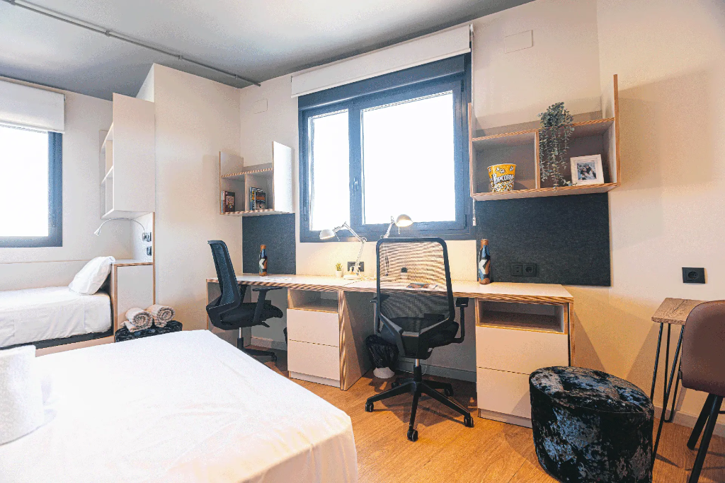 Double Studio 1