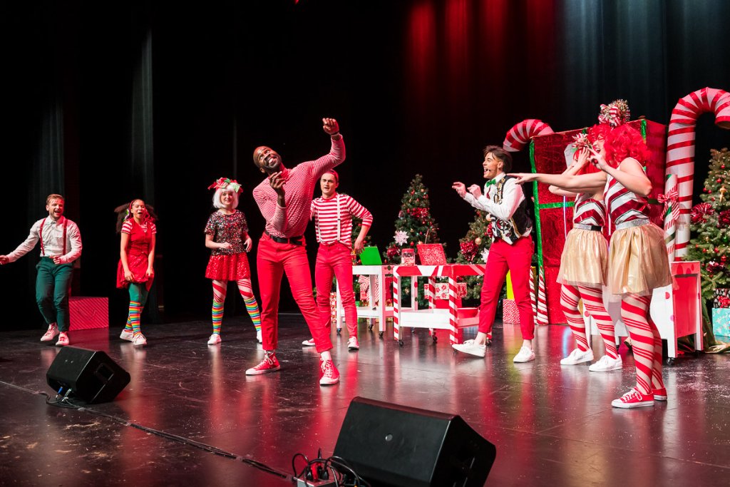 Full company ensemble