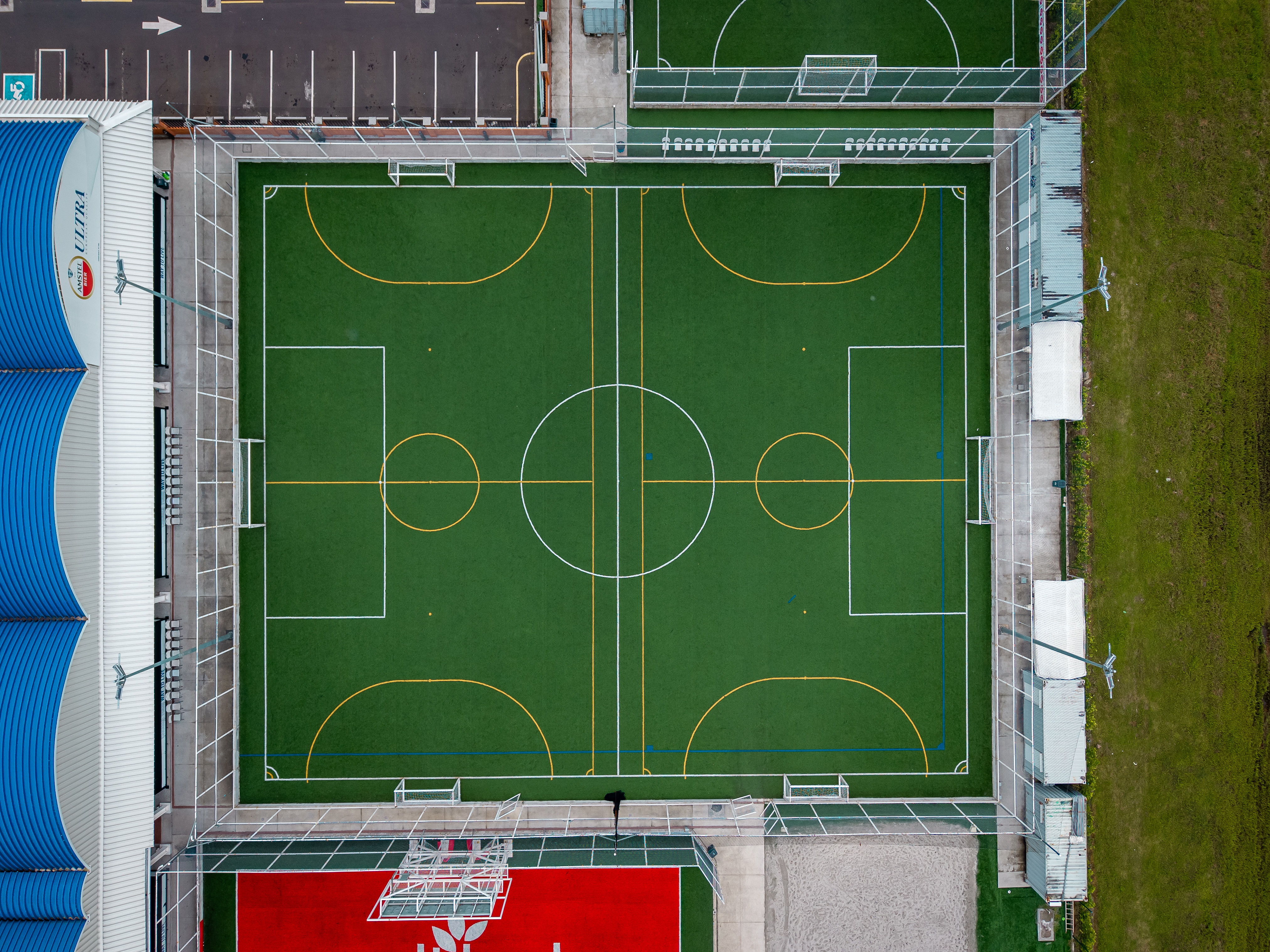 COS Sports Plaza