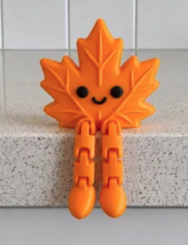 Maple Leaf Shelf Buddy