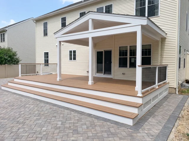 Composite Deck & Cable Railing