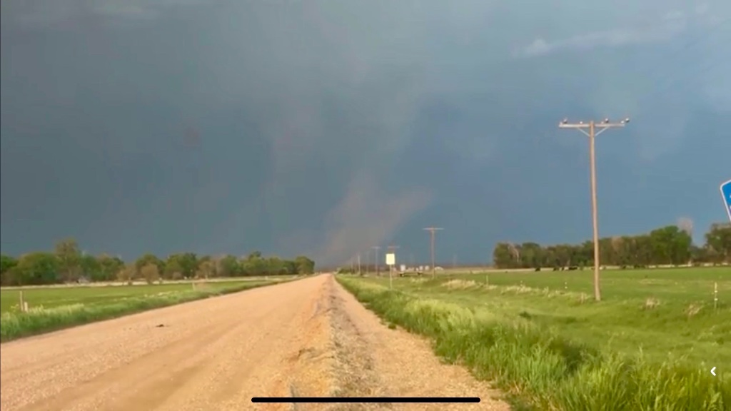Tornado on approach — Tornado Alley