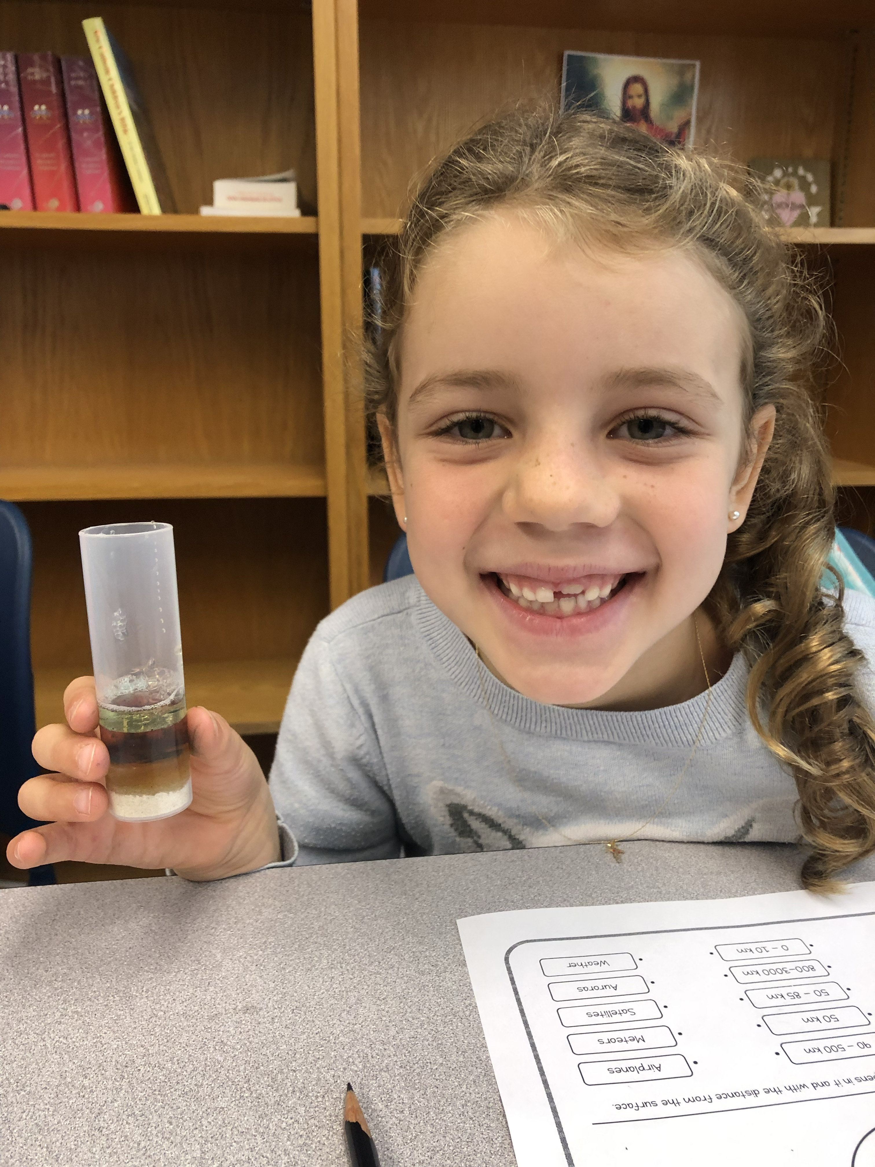 Outreach: Studying atmospheric layers with a sediment column