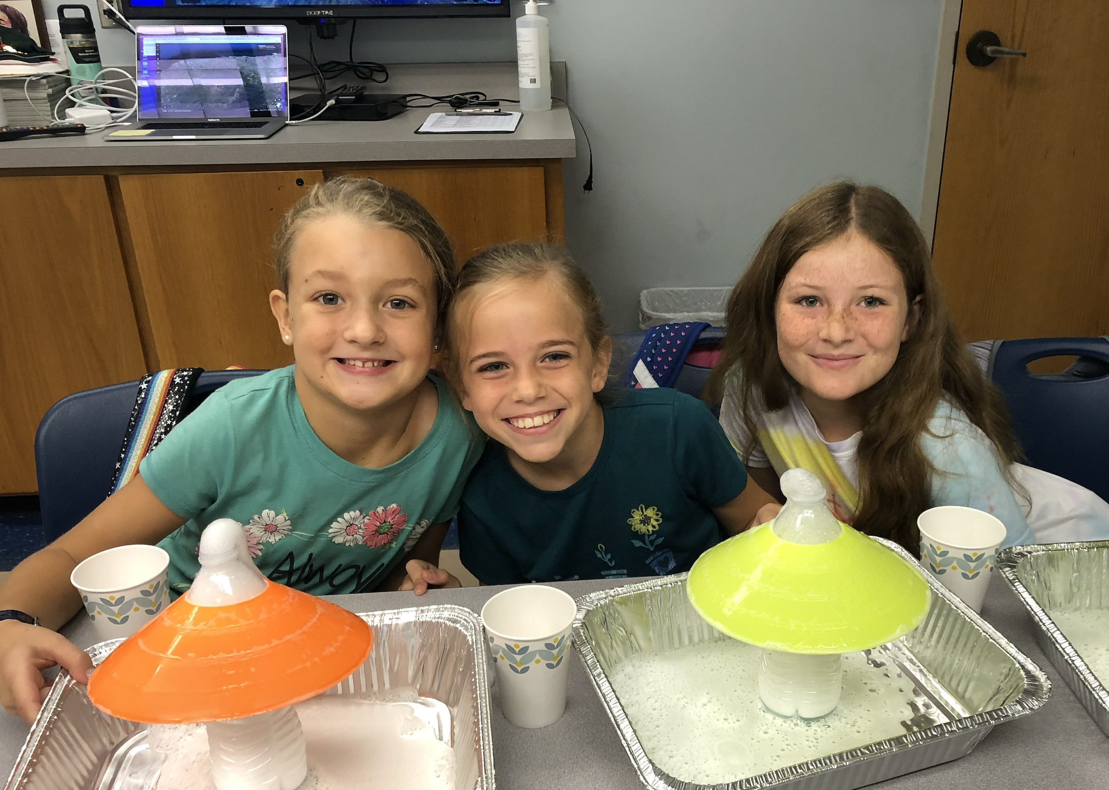 Outreach: Foaming chemical reactions demo