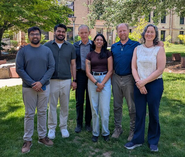 Chorus frog Integrative Biology Group: L to R, Dr. Rishi Alluri, Vinayak Kamath (Ph.D. Candidate), Prof. Gary Rose, Anwesha Mukhopadhyay (Ph.D. Candidate), Prof. Alan Lemmon, Prof. Emily Lemmon