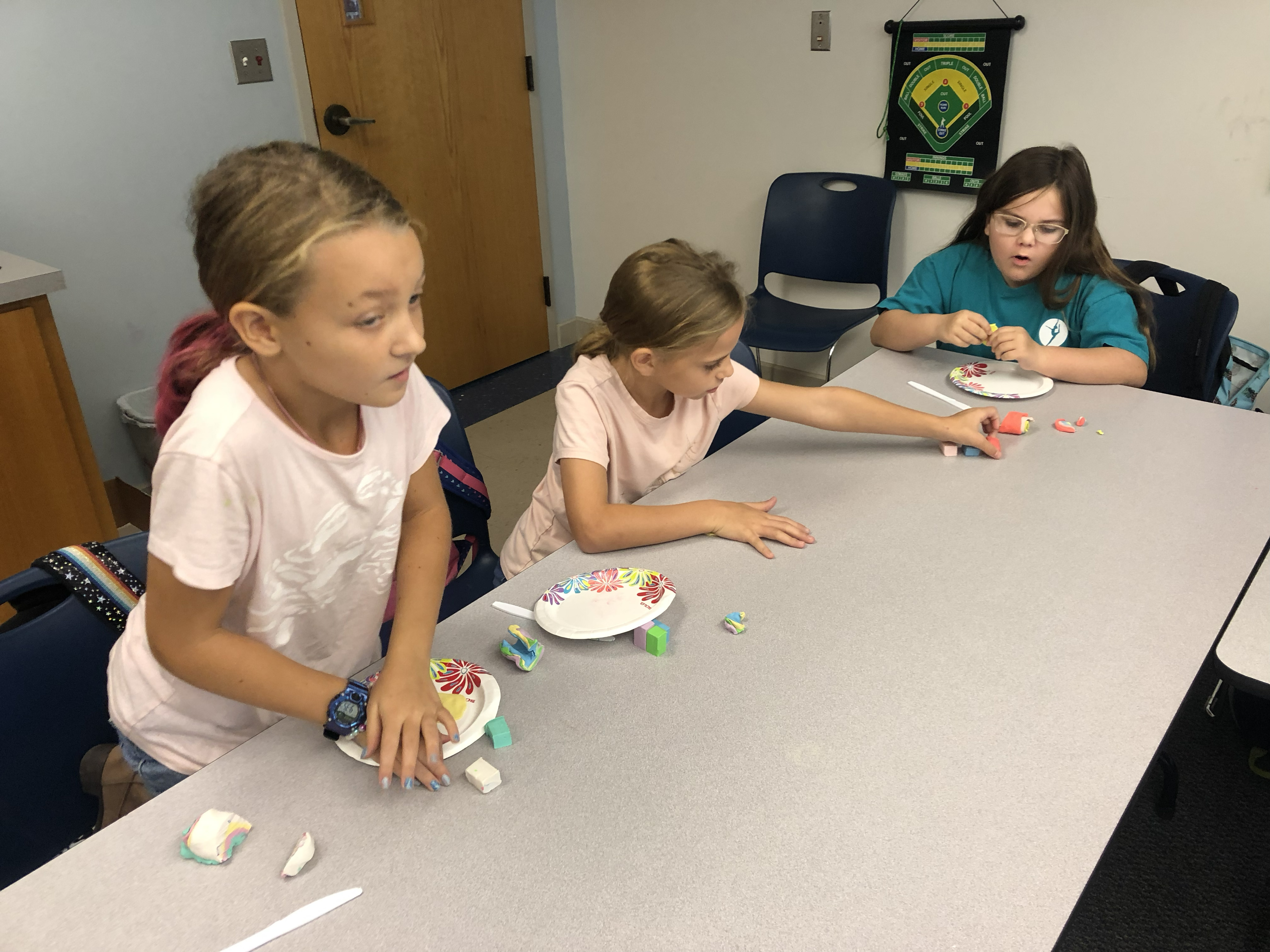 Outreach: Crafting with clay at the table