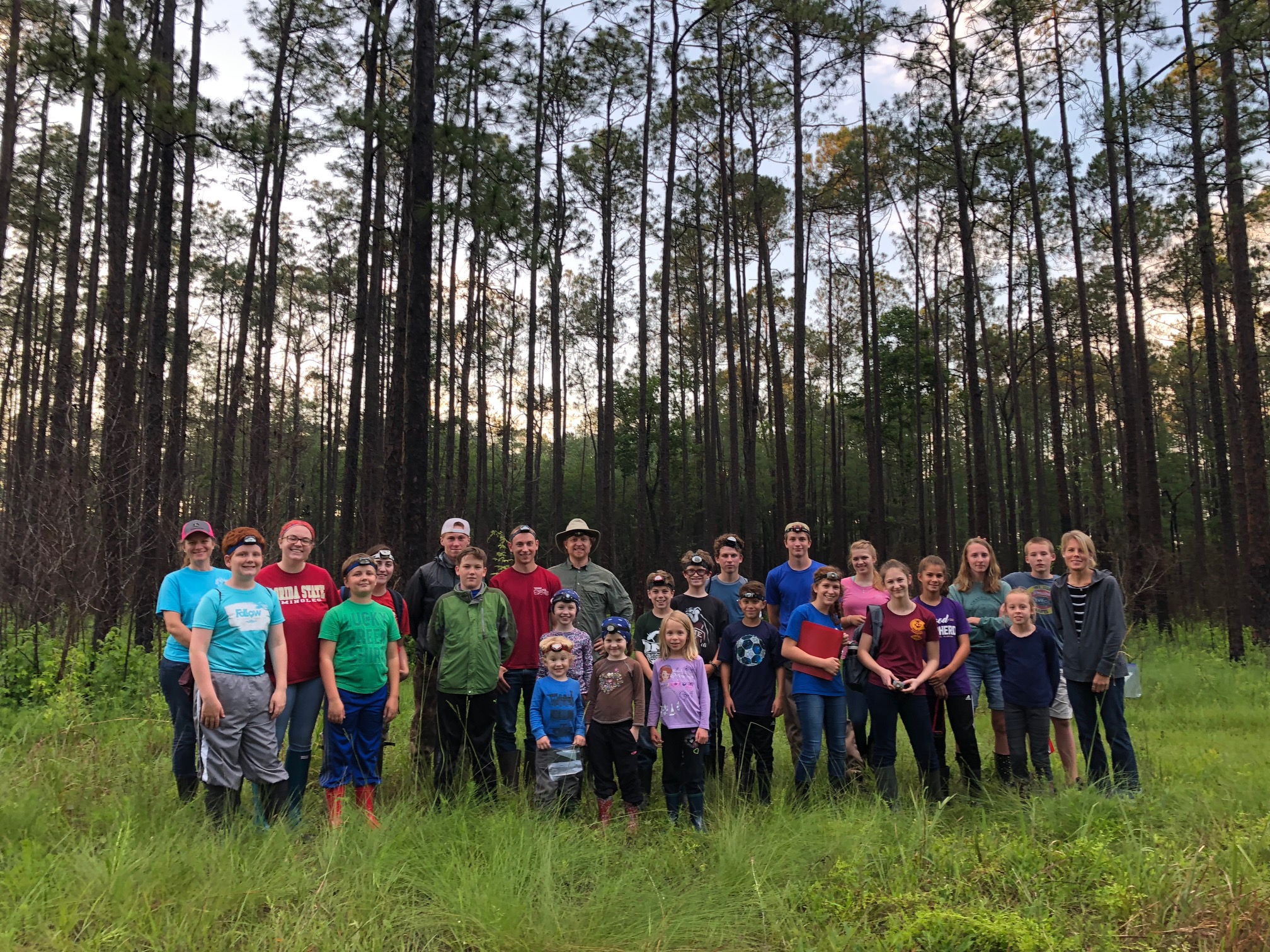 Outreach: Group photo before a night frog hunt