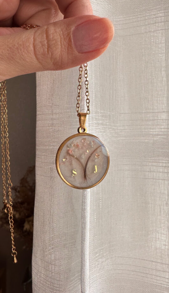 Pendentif souvenir