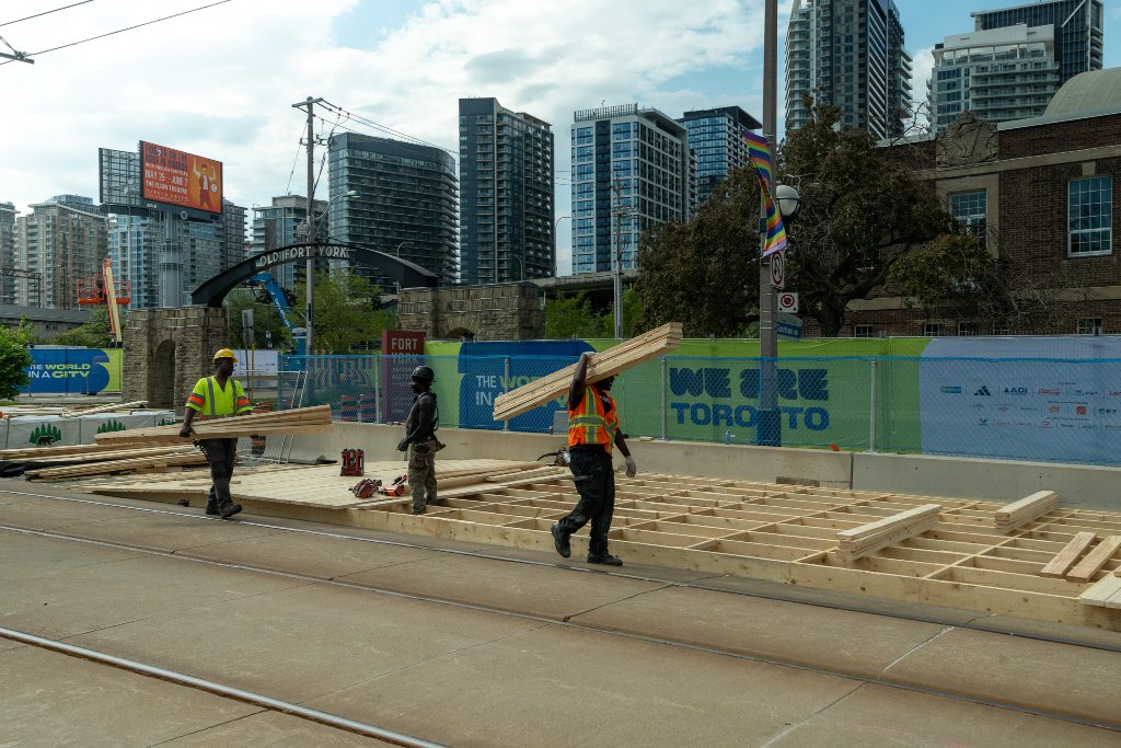 Fleet Street Pedestrian Pathway — photo 6