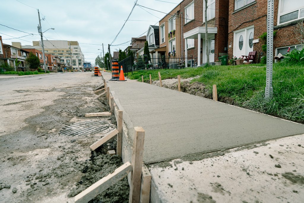 Eglinton & Caledonia — Sidewalk, Curb & Concrete Base Repair — photo 6
