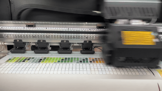 Tête d'impression DTF 8 couleurs — jets d'encre CMYK ORGB