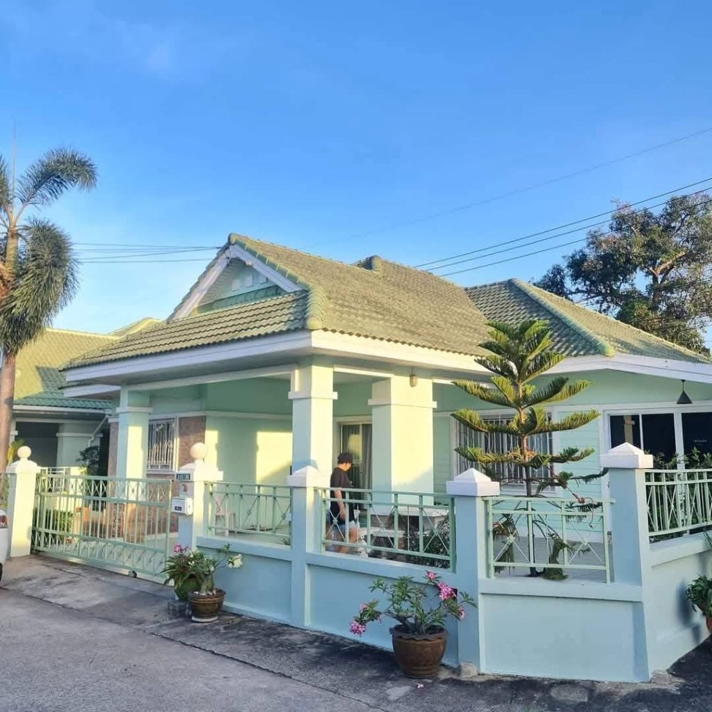 Corner-Lot Detached House – Chalita 2 Village, Route 36