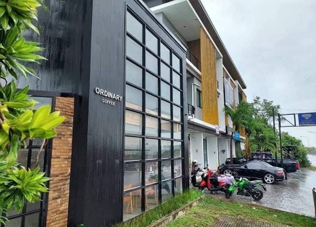 3-Story Home Office for Rent/Sale – Huai Yai, Pattaya