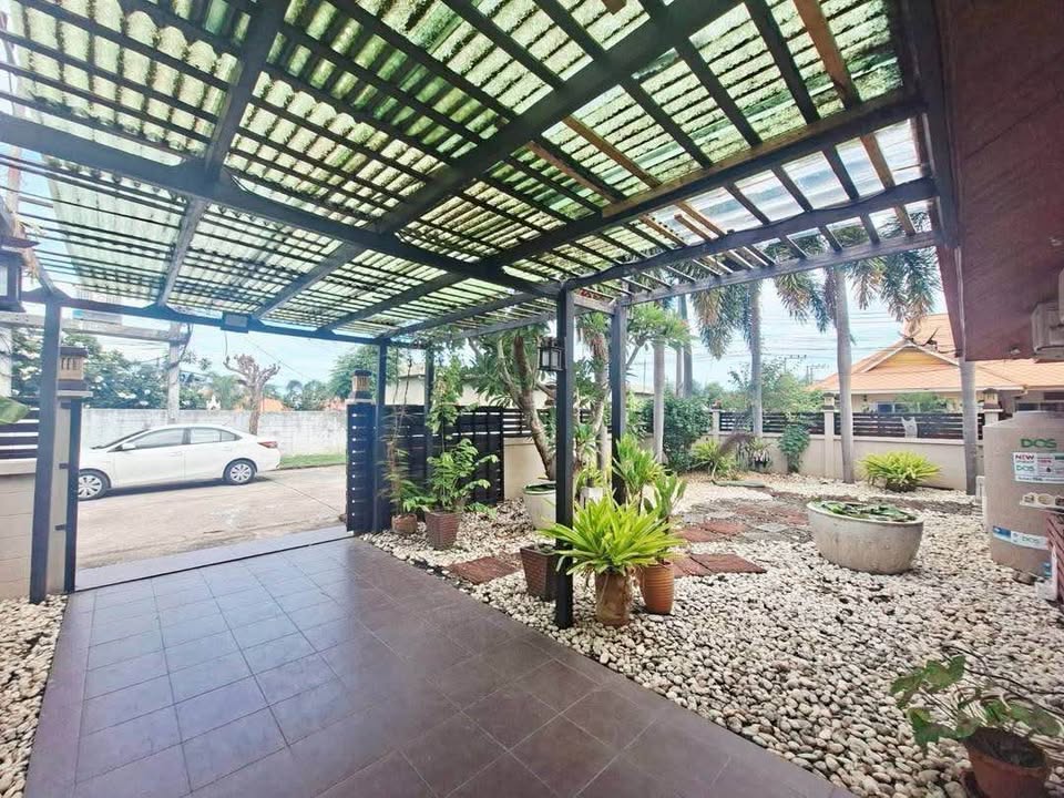 Semi-Detached House for Rent – Chaiyaphruek 2 Road, Jomtien