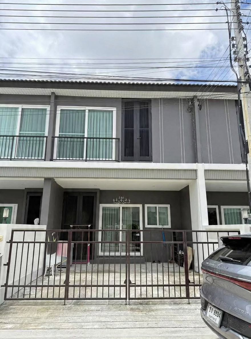 2-Story Townhouse for Rent – Supalai Ville Motorway-Pattaya