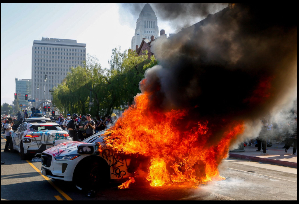 LA burning car