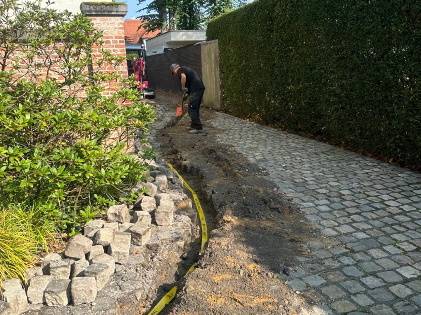 Glasfaser Kabelmuffe im Schacht – IGA Garten- und Landschaftsbau
