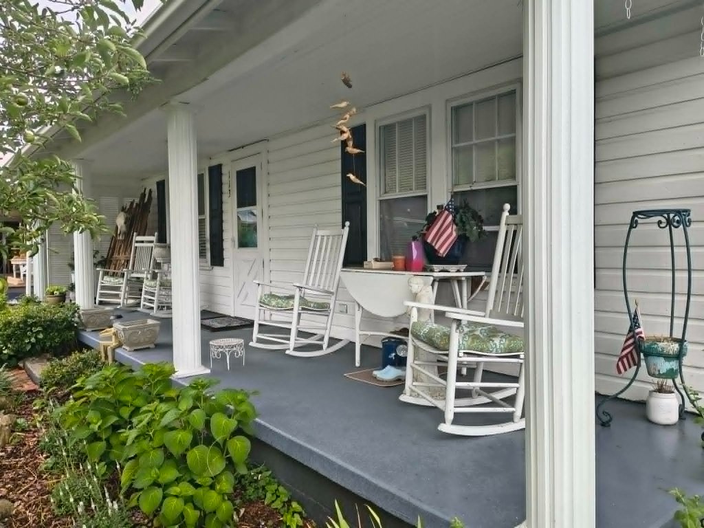 The Bluebird Cottage