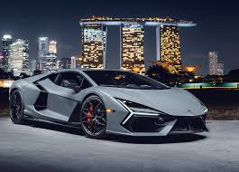 Revuelto — Singapore Night