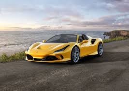 F8 Spider — Giallo Modena