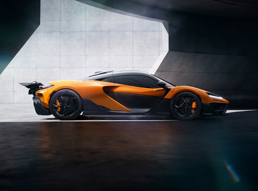 McLaren W1 — Rear