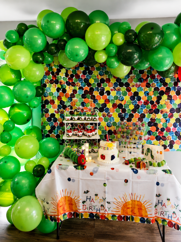 Green Balloon Arch