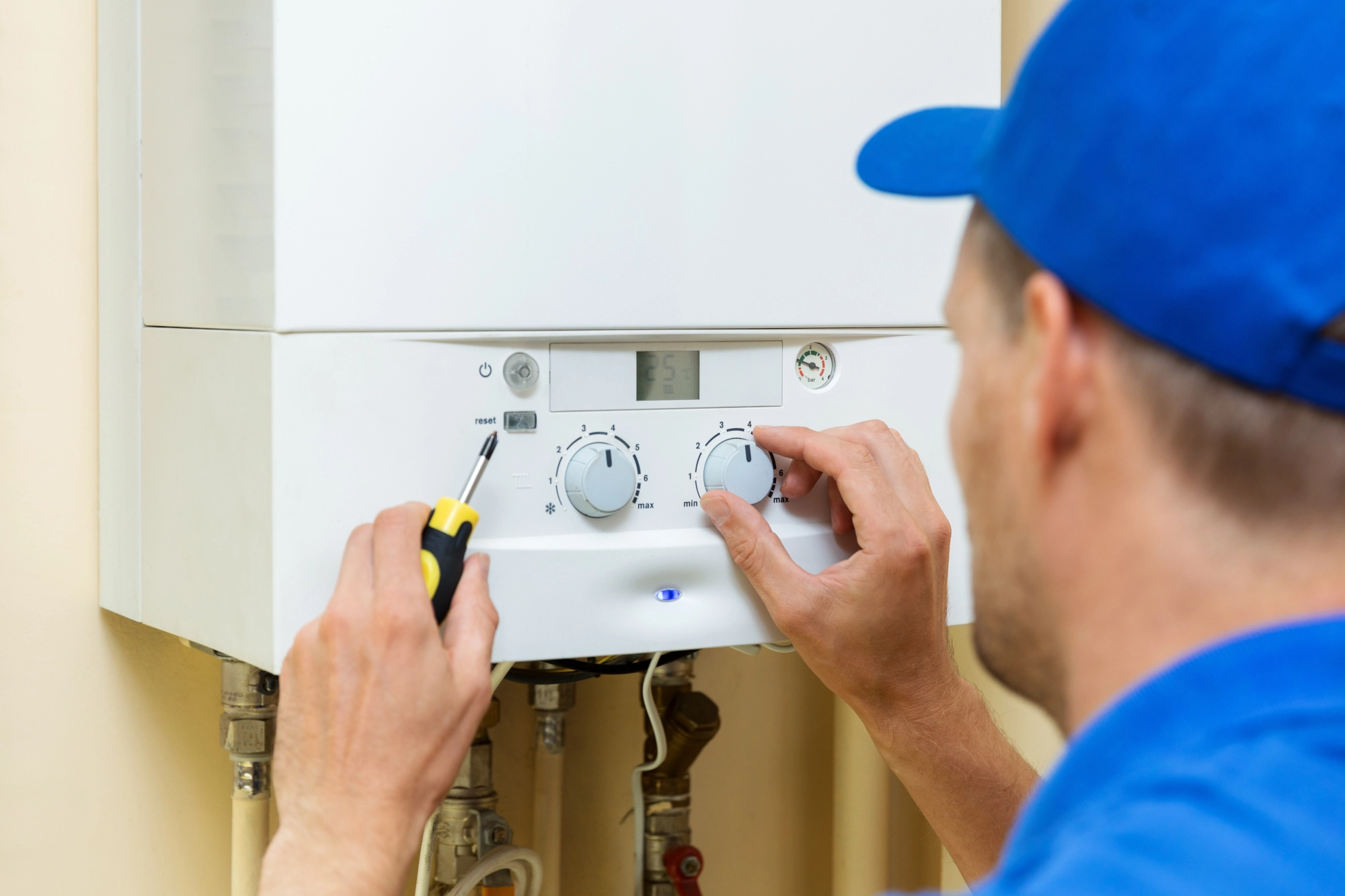 Keston boiler engineer London — RARE Plumbing London specialist repair engineer