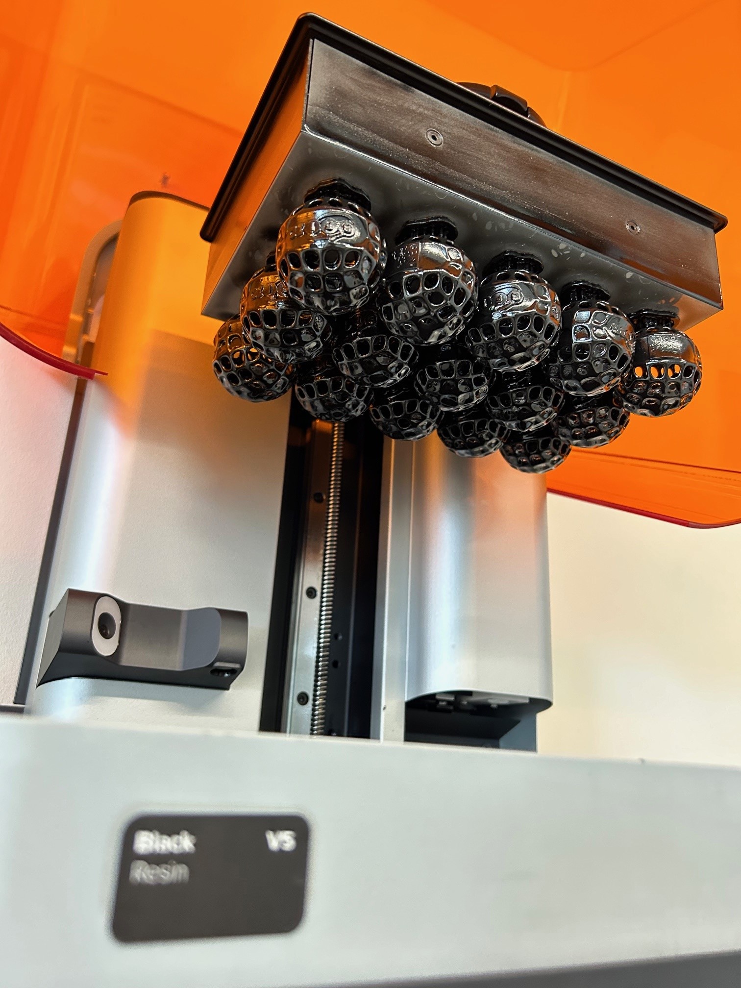 SLA 3D-Druck und Resin-Verarbeitung