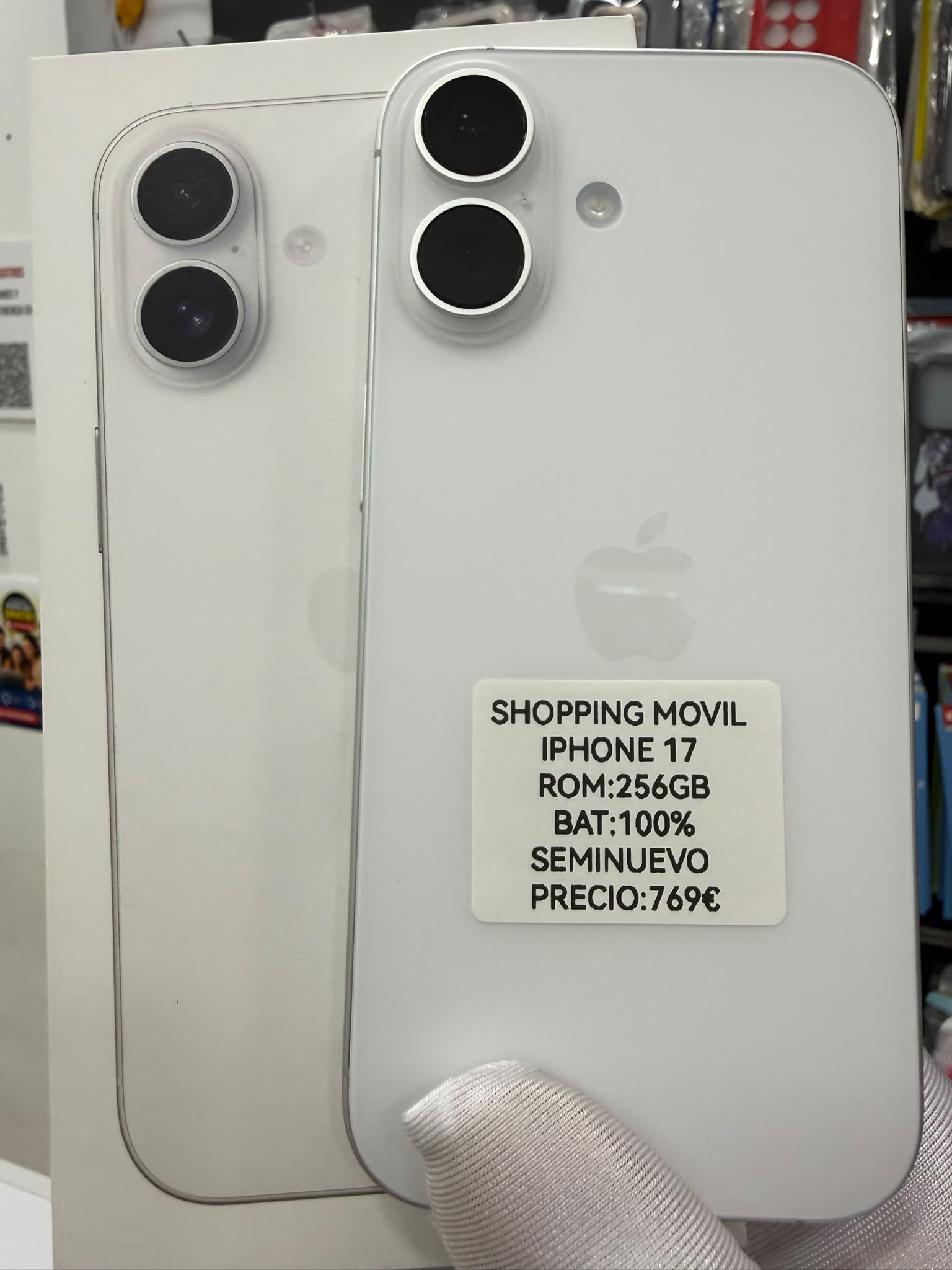 Apple iPhone 17