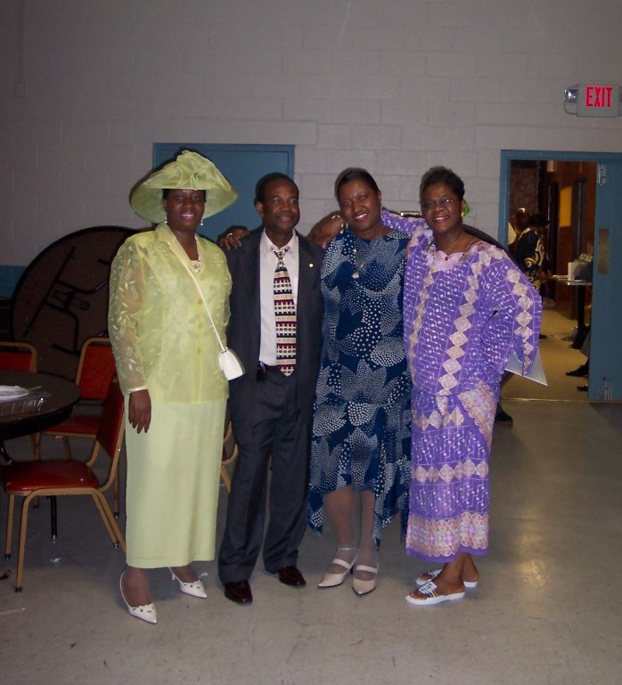 photosoffamilymembers