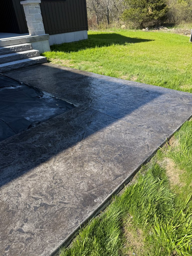 Slate-Stamped Patio - Kelowna, BC