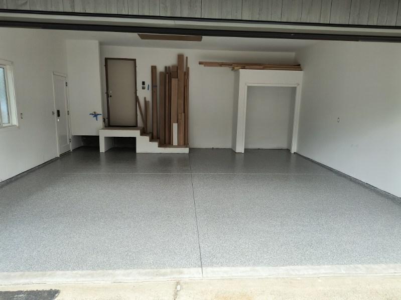 Garage floor after Eugene Epoxy coating