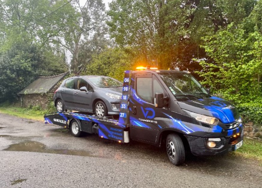 Dépannage d'une Peugeot 308 par VD Transports