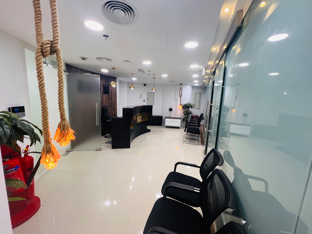 Venus Business Center — Waiting Area & Reception