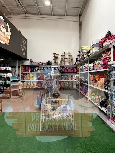 Amplio local con todas las marcas premium