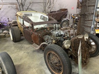 Barn find — patina rod body under construction in a private shop