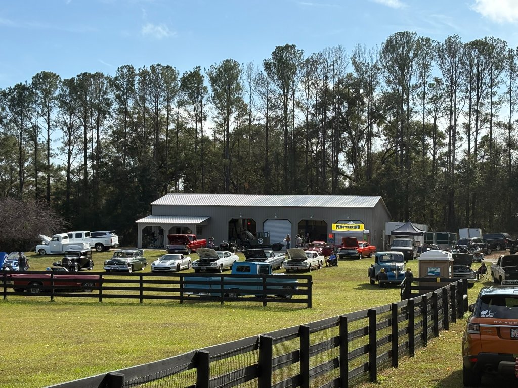 Panoramic view of the show field from the shop