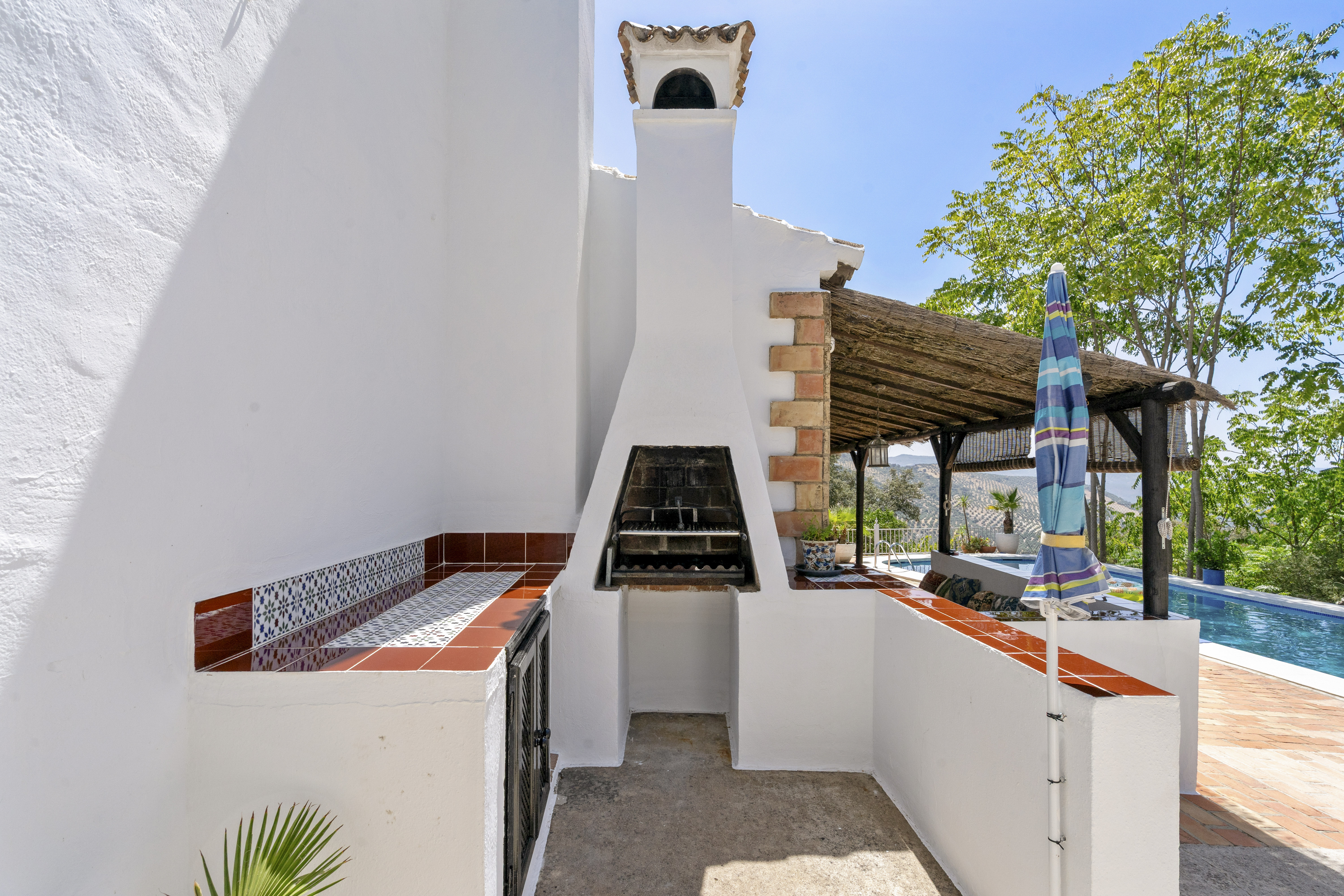 Finca with Two Independent Homes for Sale in Iznájar, Córdoba - Image 10