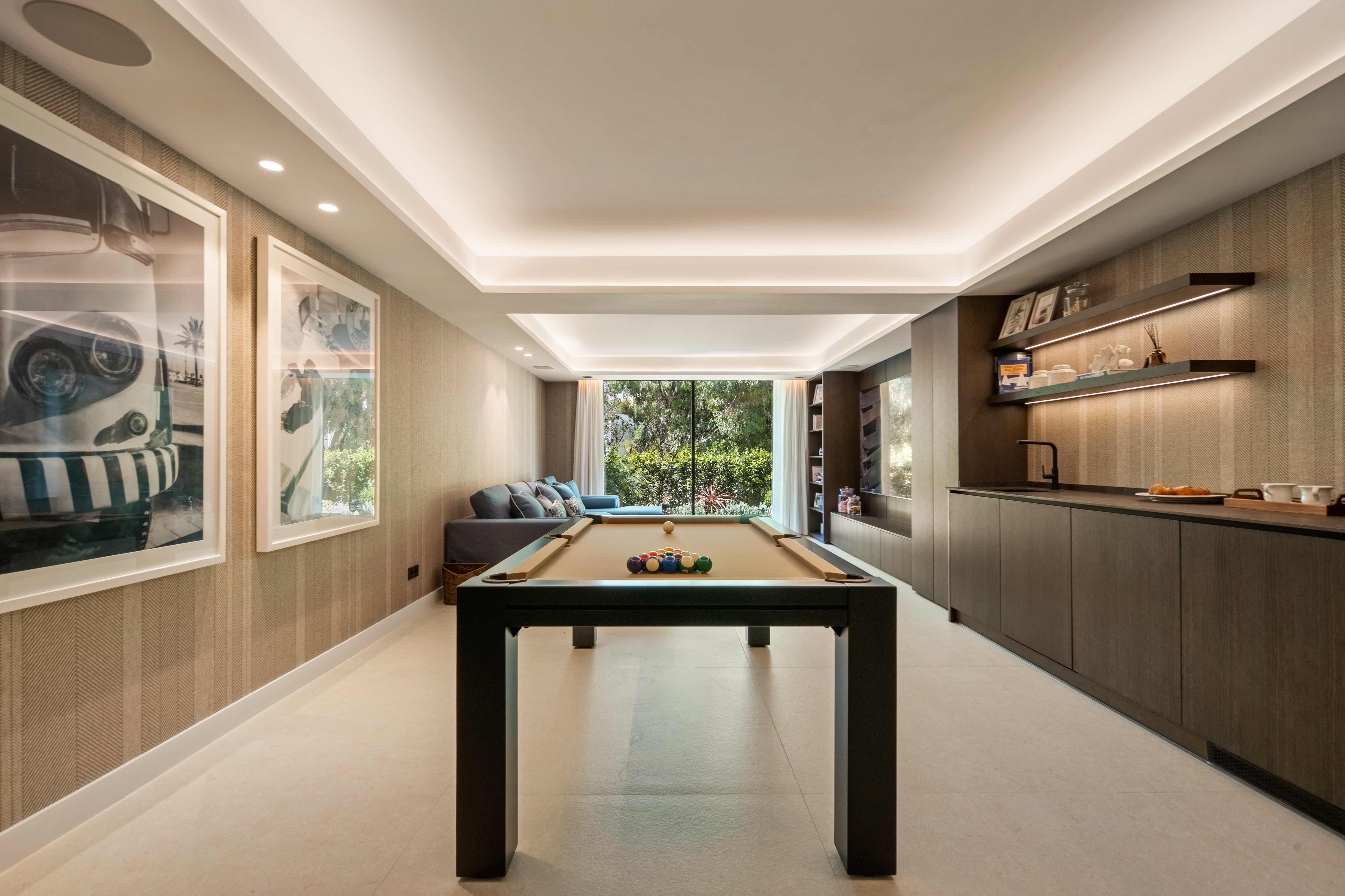 Luxury Villa for Sale in El Herrojo, Benahavís - Image 7