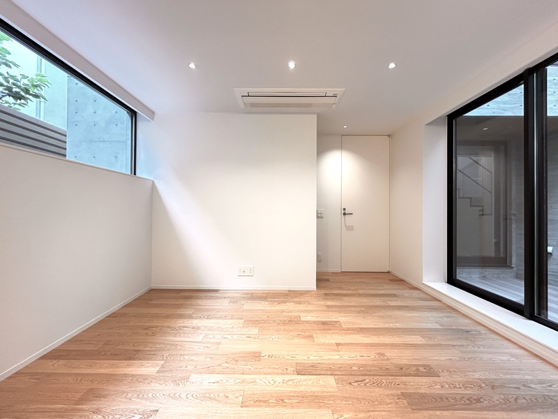 THE GRANHAUS HANEGI GREEN | Luxury 3-Bedroom Apartment for Rent in Setagaya, Tokyo - Image 7