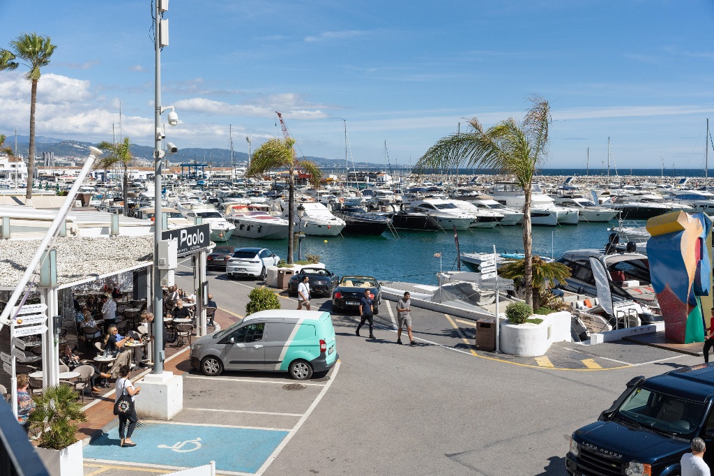 Luxury Marina-Front Apartment for Sale in Puerto Banús, Marbella | The Address - Image 19