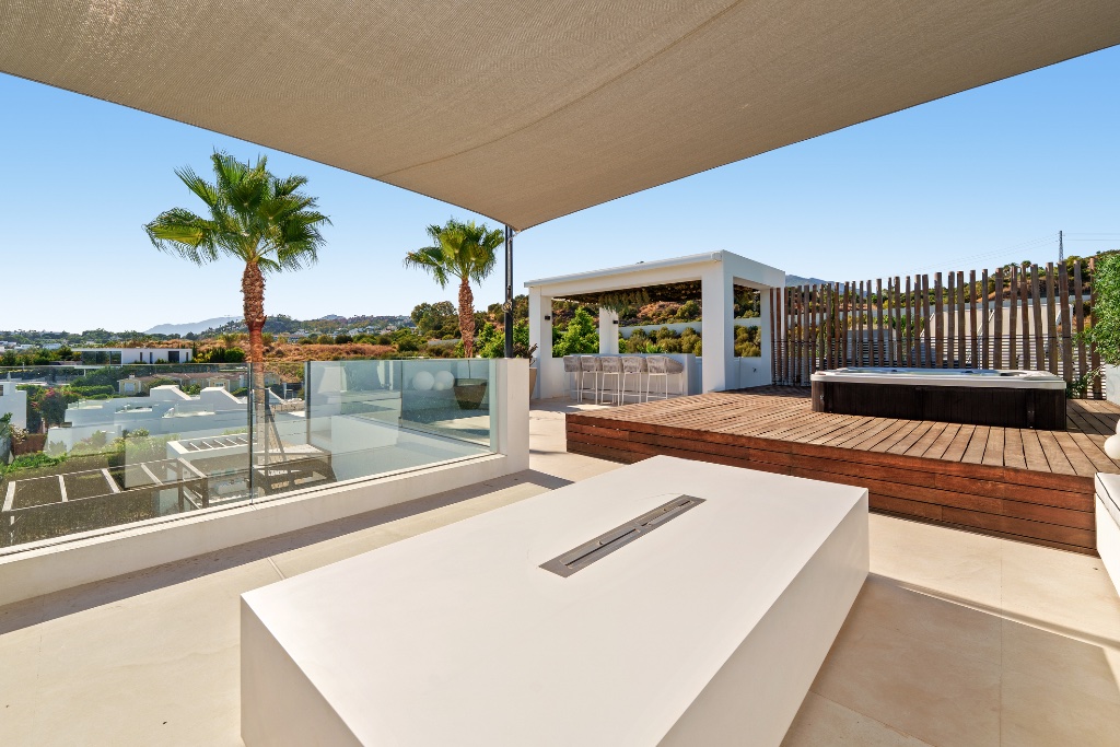 Los Olivos 2 – Contemporary Luxury Villa in Nueva Andalucía - Image 41
