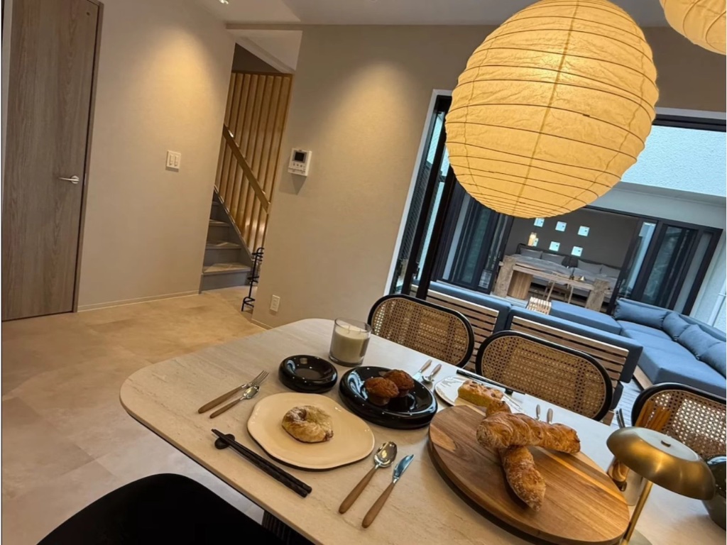 Modern House for Rent in Tokyo - Shinjuku - Image 16