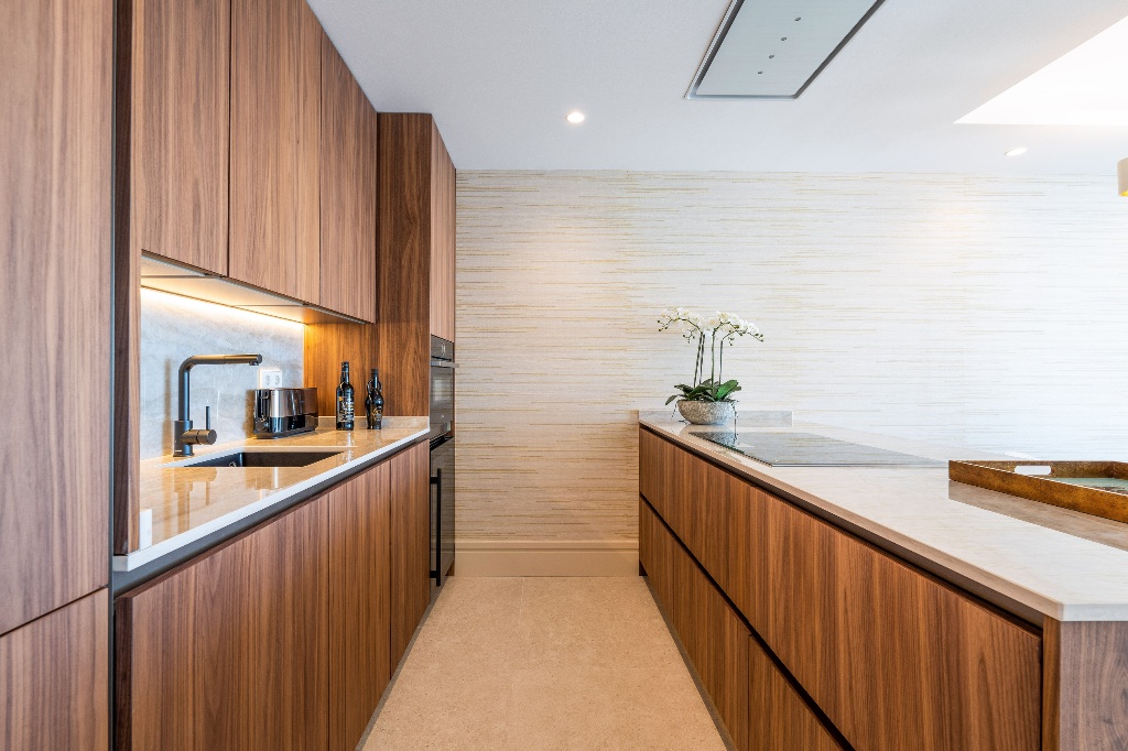 Luxury Marina-Front Apartment for Sale in Puerto Banús, Marbella | The Address - Image 11
