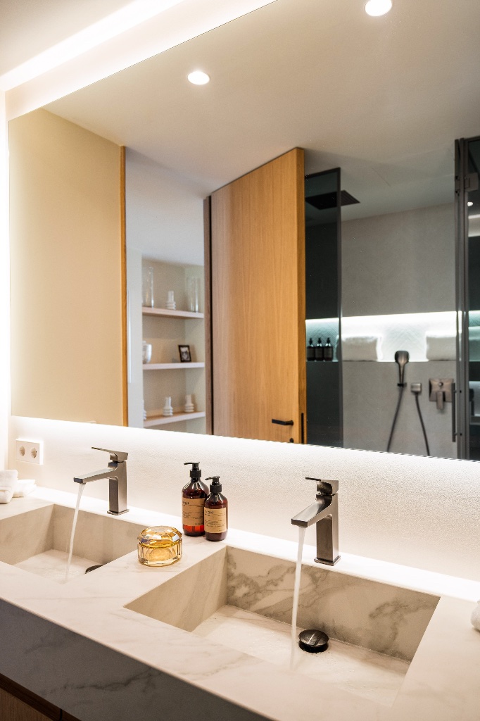 Luxury Marina-Front Apartment for Sale in Puerto Banús, Marbella | The Address - Image 41