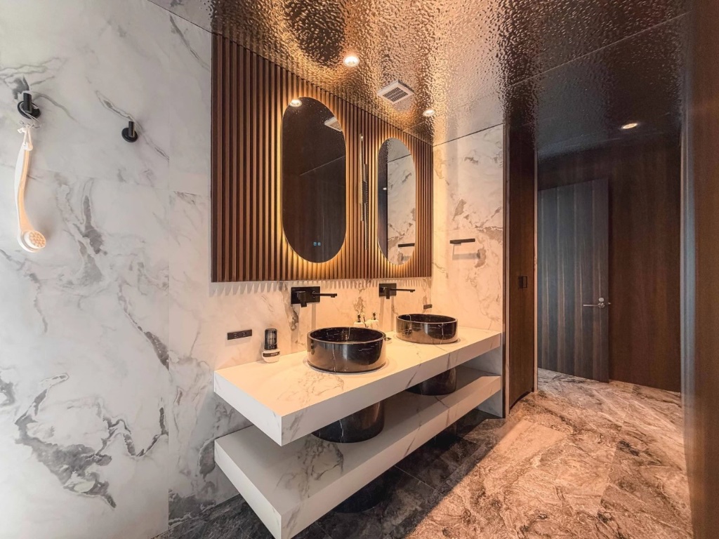 Luxury Penthouse in Tokyo City Tower Azabujuban - Image 23